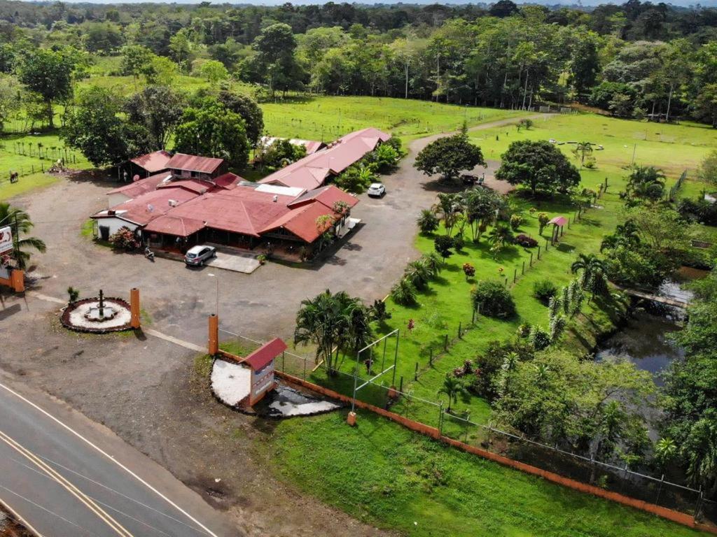 Hotel Suenoreal Rioceleste Rio Celeste エクステリア 写真
